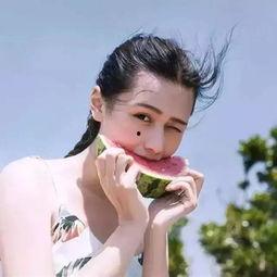 快手网红吃瓜头像女孩,快手吃瓜女孩的时尚风采