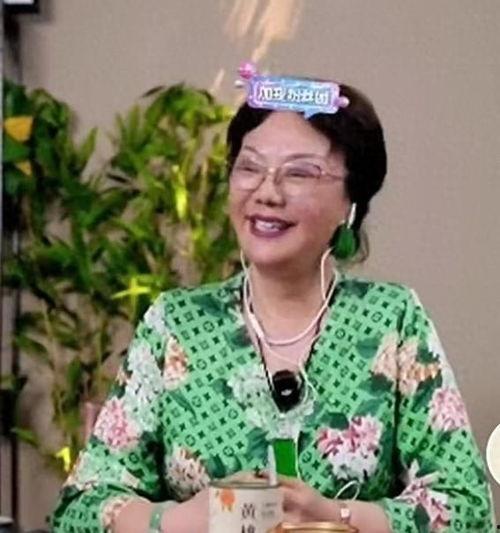 杨议老婆爆料视频,揭秘夫妻生活幕后真相